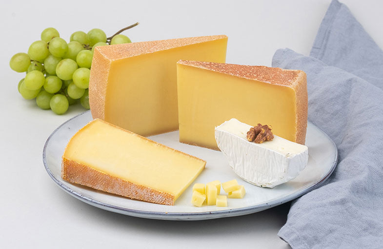 
            
                Laden Sie das Bild in den Galerie-Viewer, kaesebox-milde-202303.jpg__PID:ec9cb65a-3667-48c9-8369-9e20659a790e
            
        